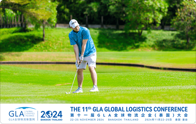 Golf tournament participants